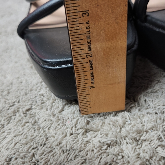 Astro Strappy Platform Heels with Memory Foam Insole 14 - Picture 4 of 14